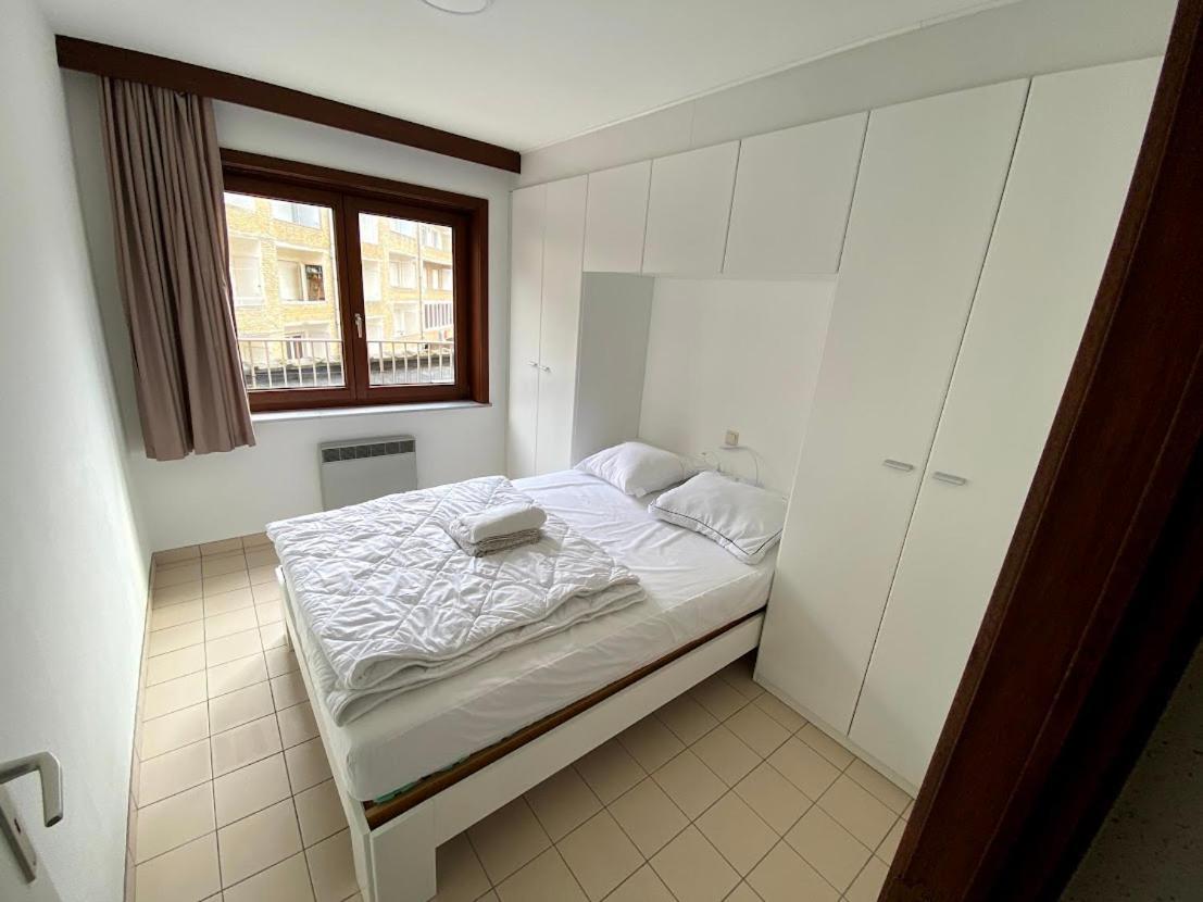 Appart Sympa 6P Avec Garage Et Terrasse Ensoleillee Et Spacieuse A 25M De La Mer Westende 미들케르케 외부 사진